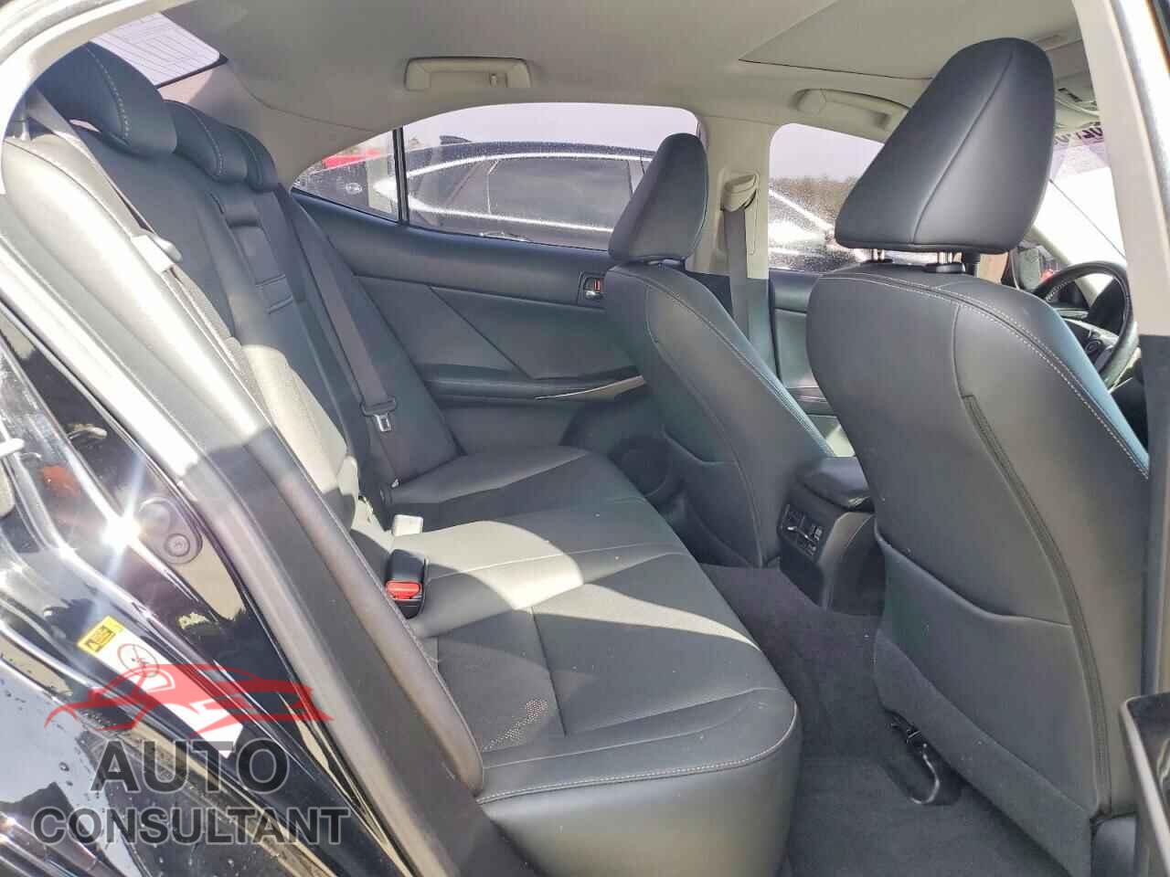 LEXUS IS 250 2015 - JTHBF1D21F5077057