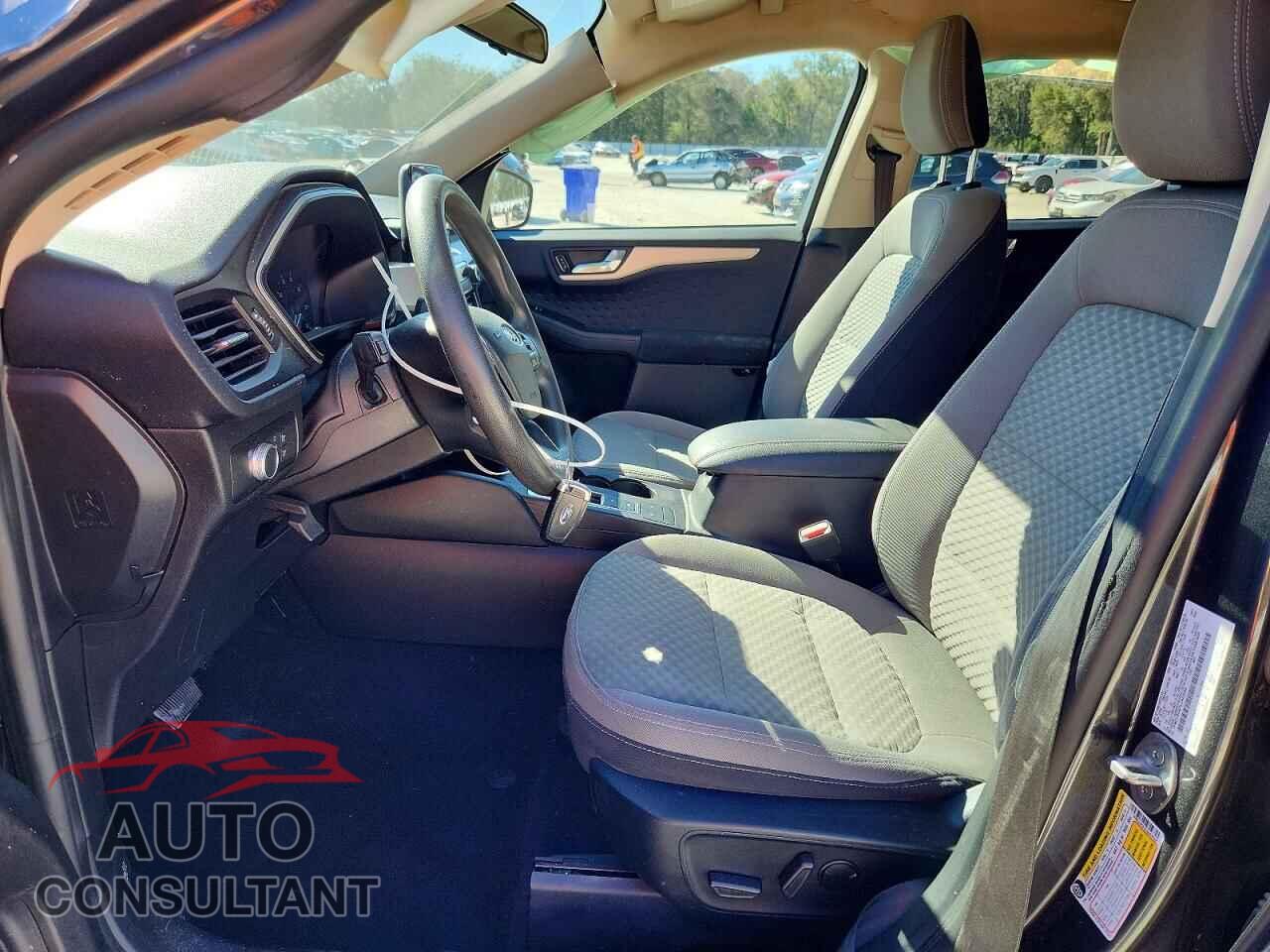 FORD ESCAPE 2020 - 1FMCU9G67LUA03938