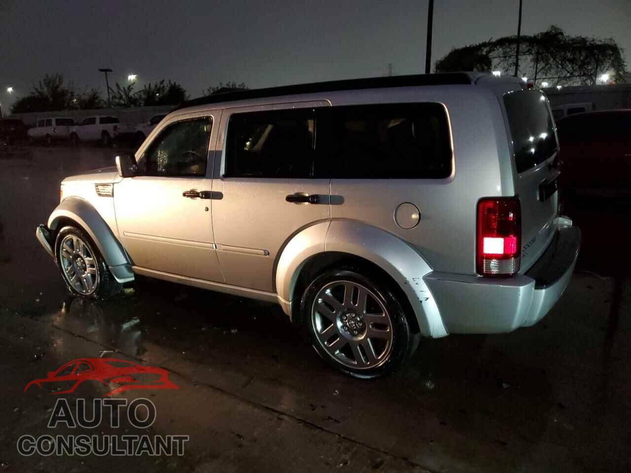 DODGE NITRO 2011 - 1D4PT4GX5BW606817