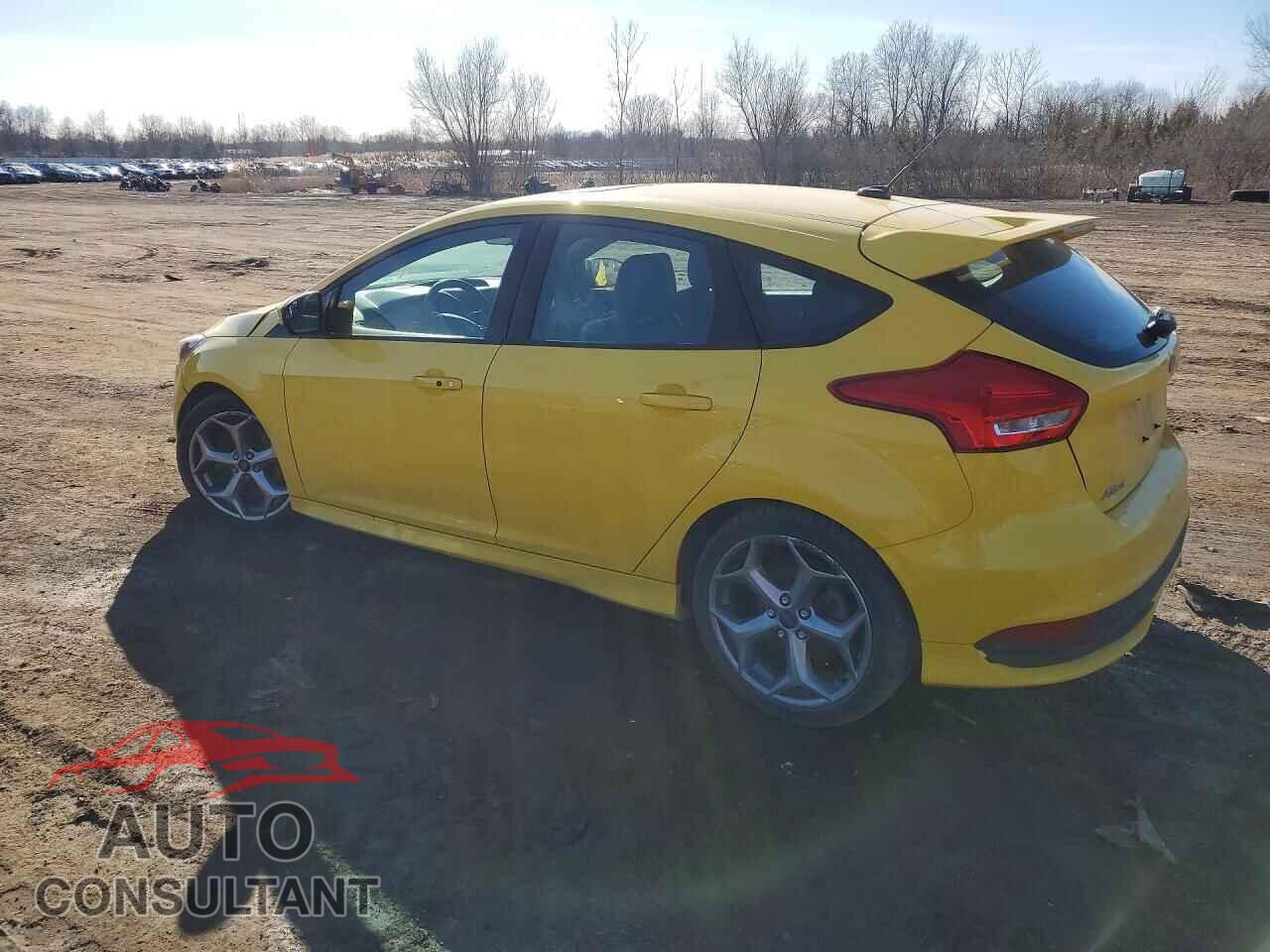 FORD FOCUS 2017 - 1FADP3L90HL213636