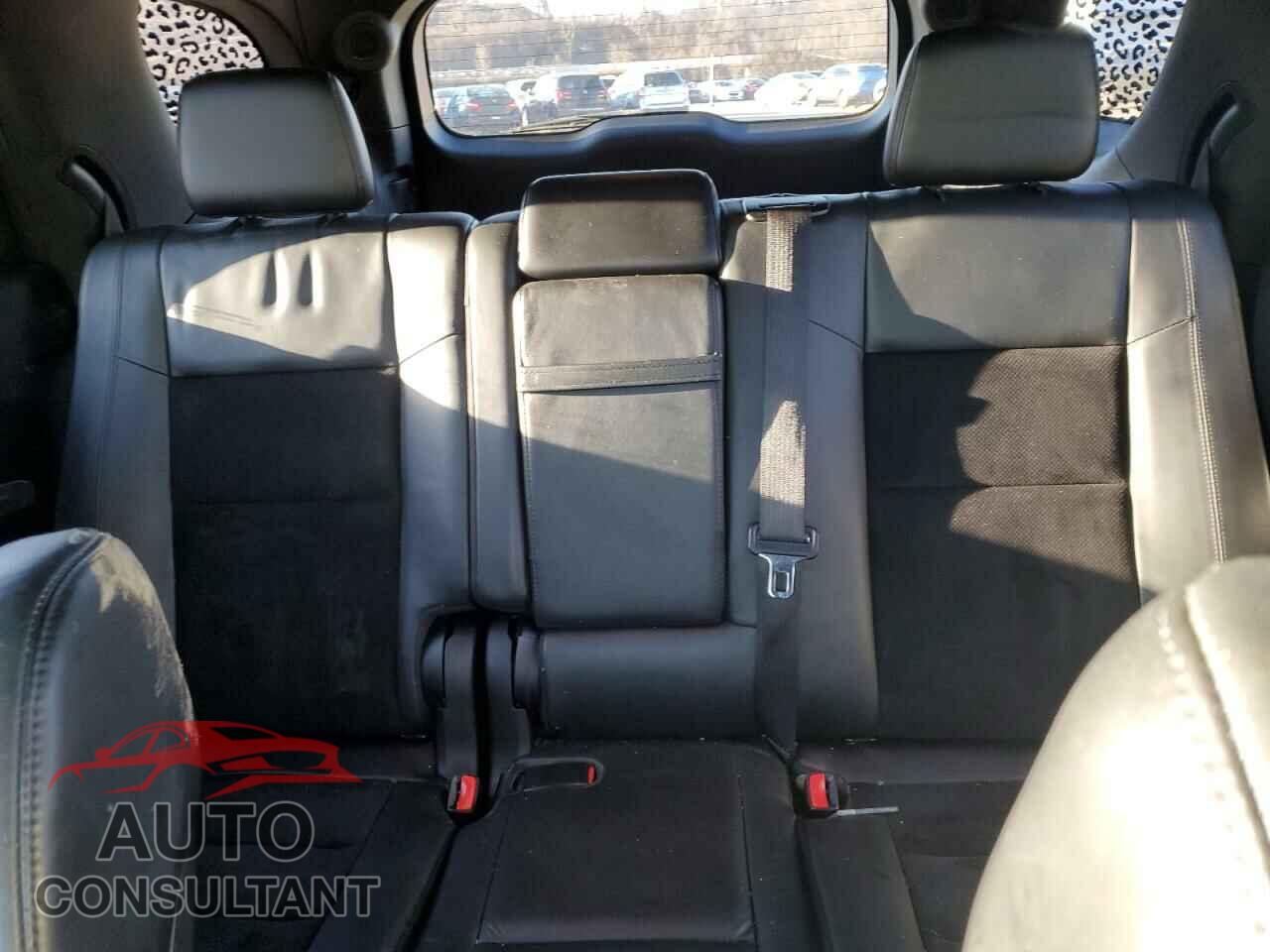DODGE DURANGO 2018 - 1C4RDJDG7JC271954