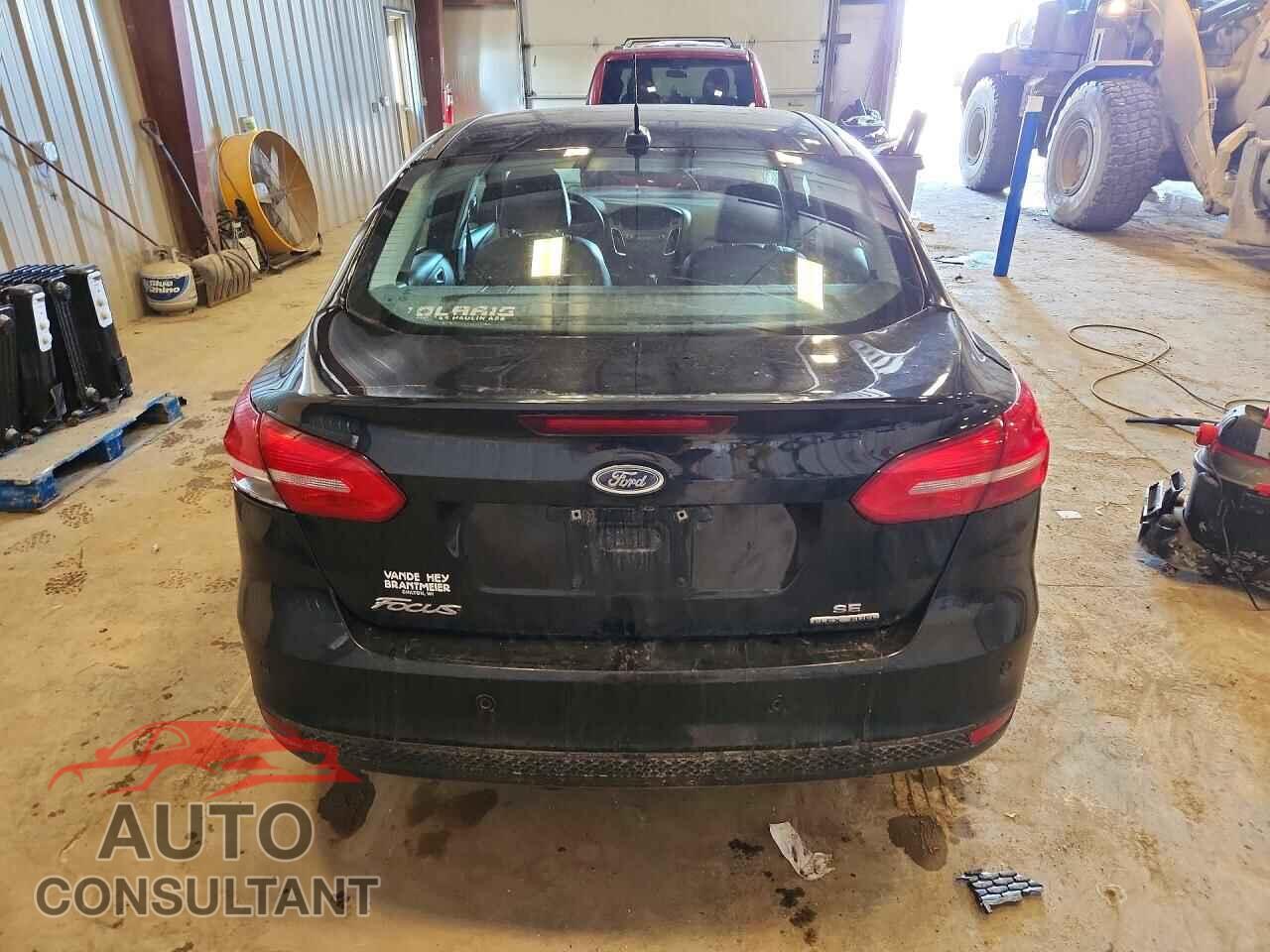 FORD FOCUS 2016 - 1FADP3F25GL222071
