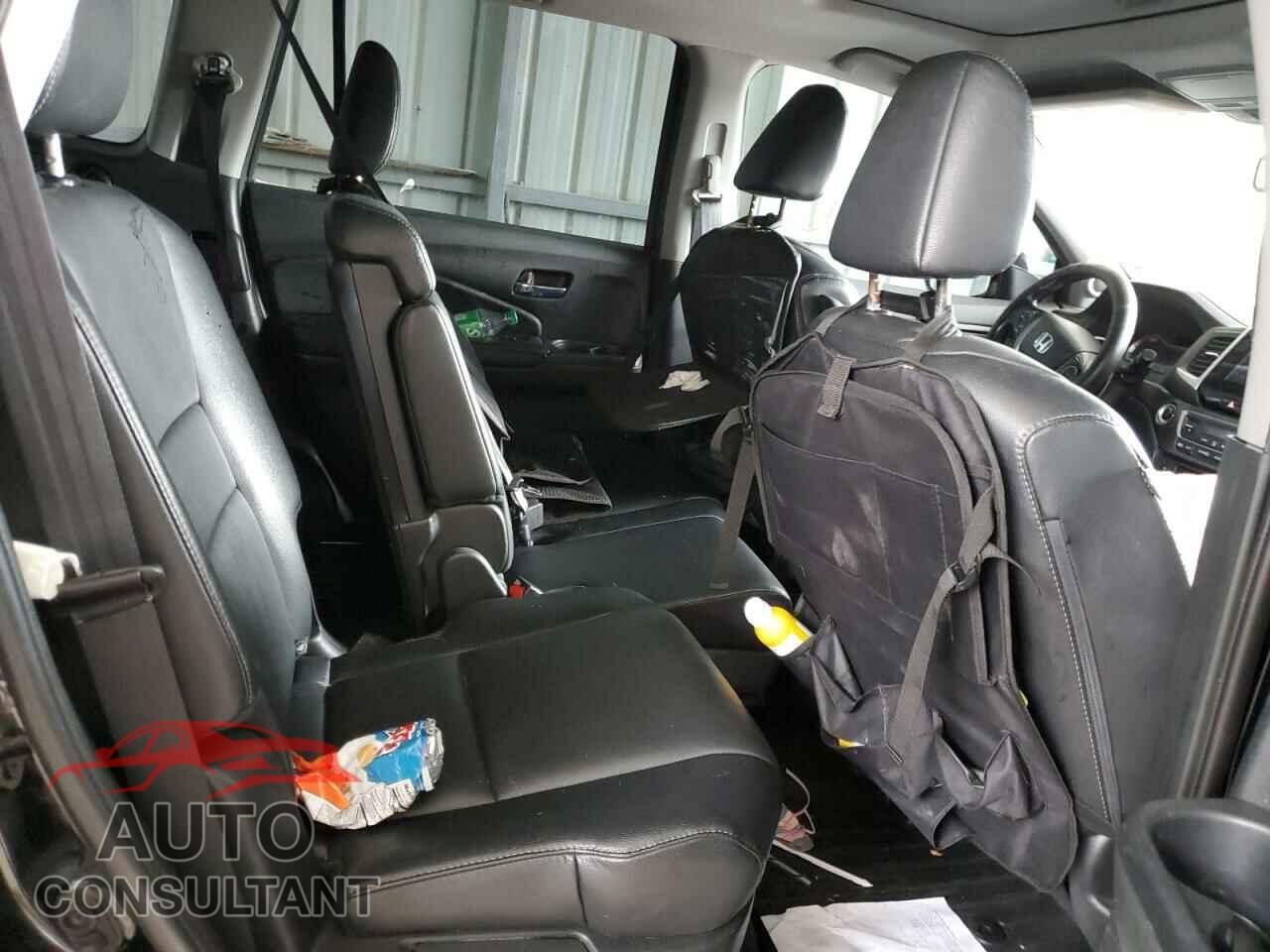 HONDA PILOT 2016 - 5FNYF5H61GB005923