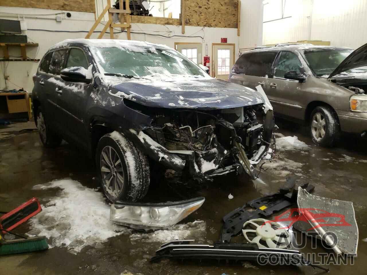 TOYOTA HIGHLANDER 2019 - 5TDJZRFH6KS920033