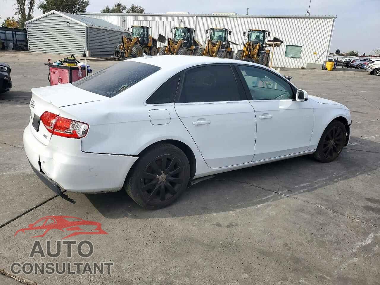 AUDI A4 2012 - WAUAFAFL8CA103818