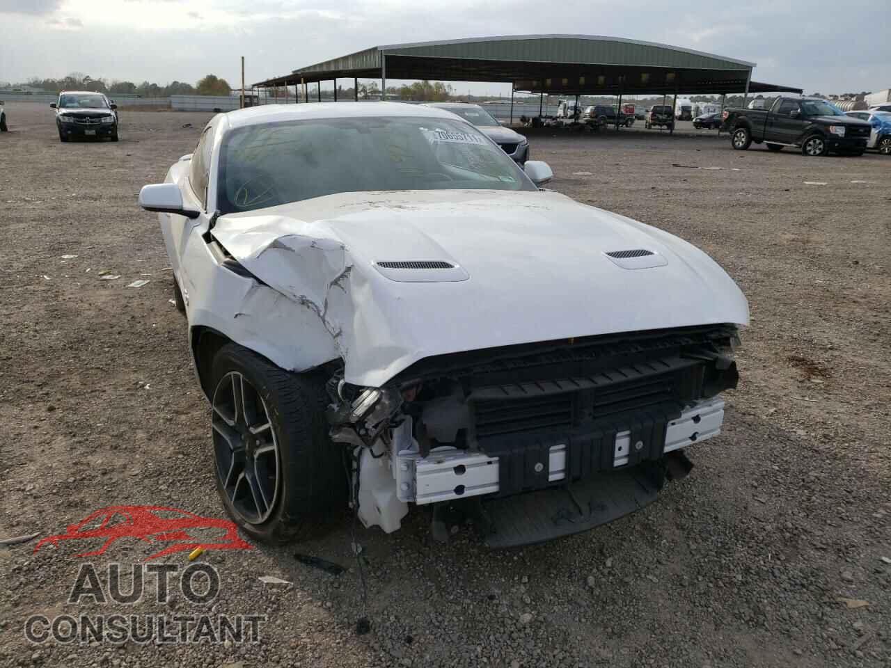 FORD MUSTANG 2019 - 1FA6P8CF9K5111923