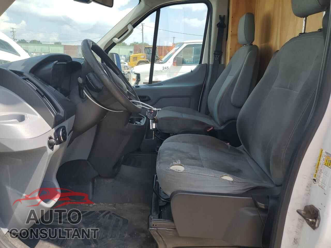 FORD TRANSIT 2017 - 1FTYR2CG8HKA25483