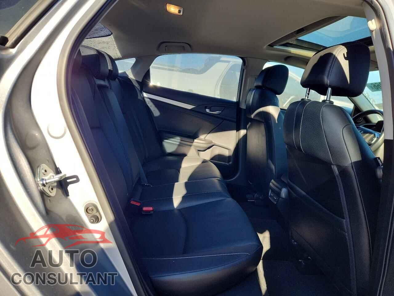 HONDA CIVIC 2018 - JHMFC1F96JX021360