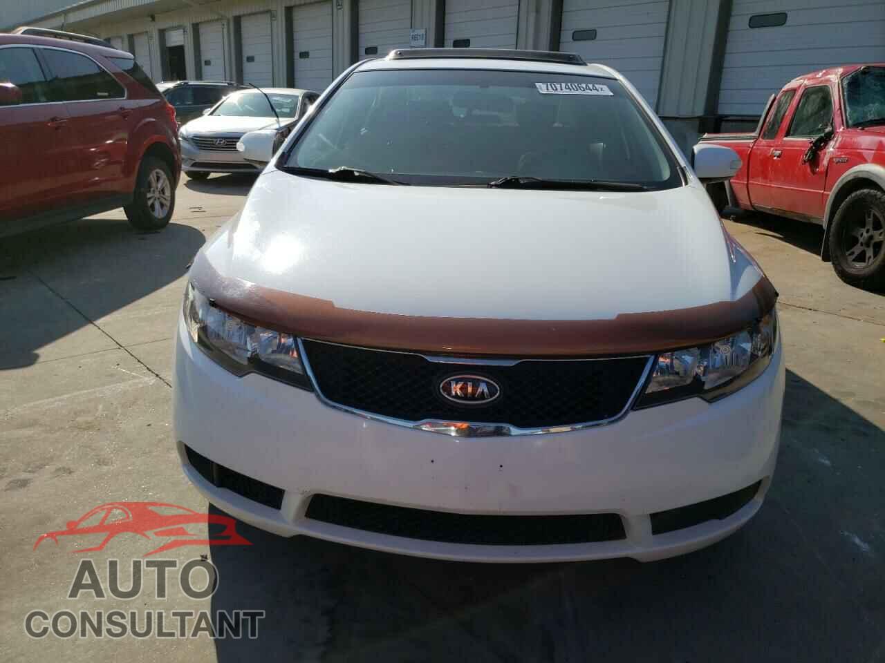 KIA FORTE 2010 - KNAFU4A28A5118093