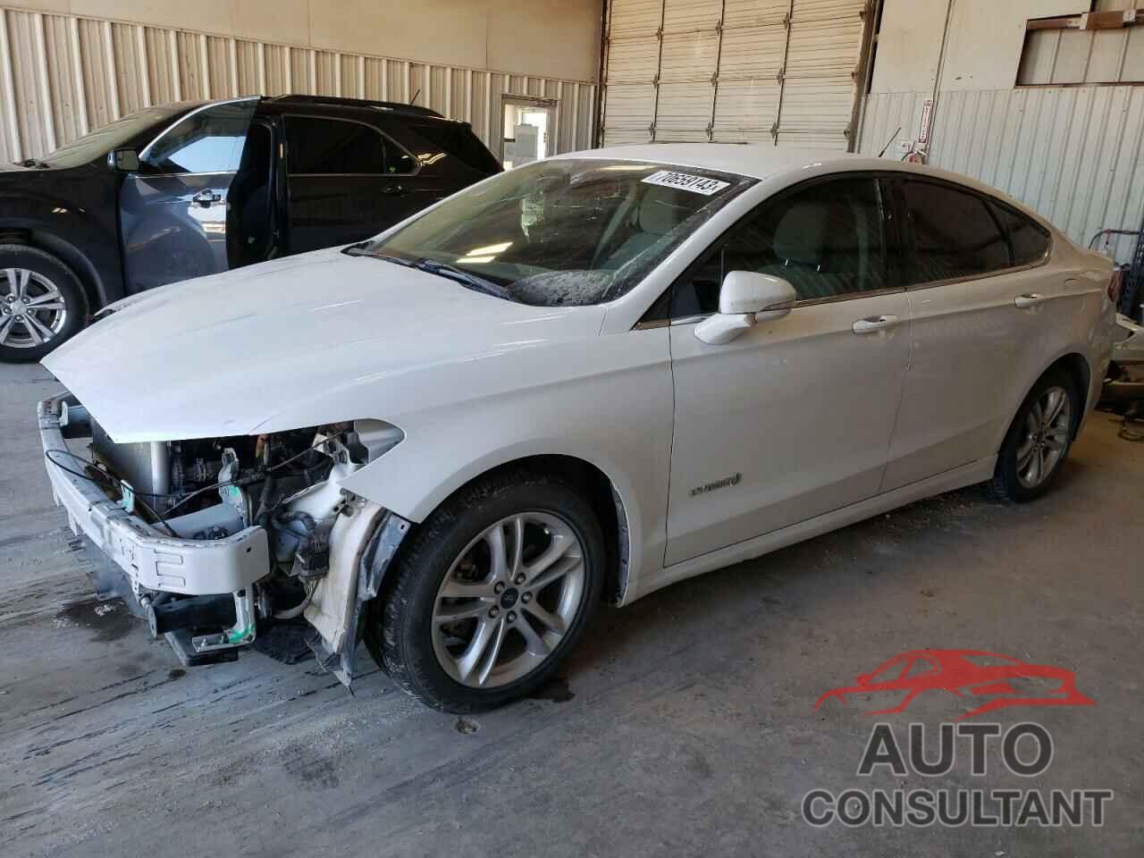 FORD FUSION 2018 - 3FA6P0LU5JR253780