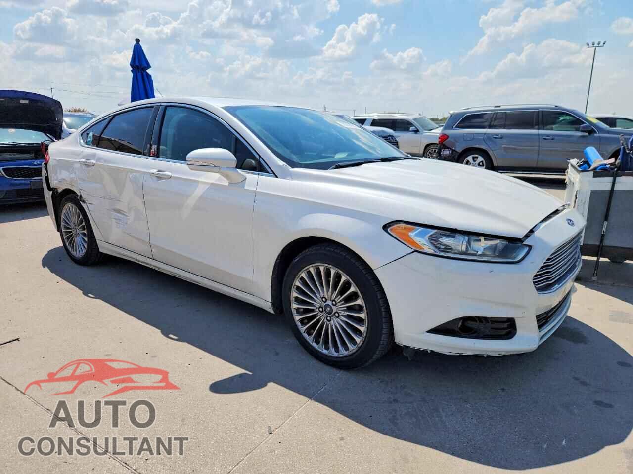 FORD FUSION 2013 - 3FA6P0D93DR123107