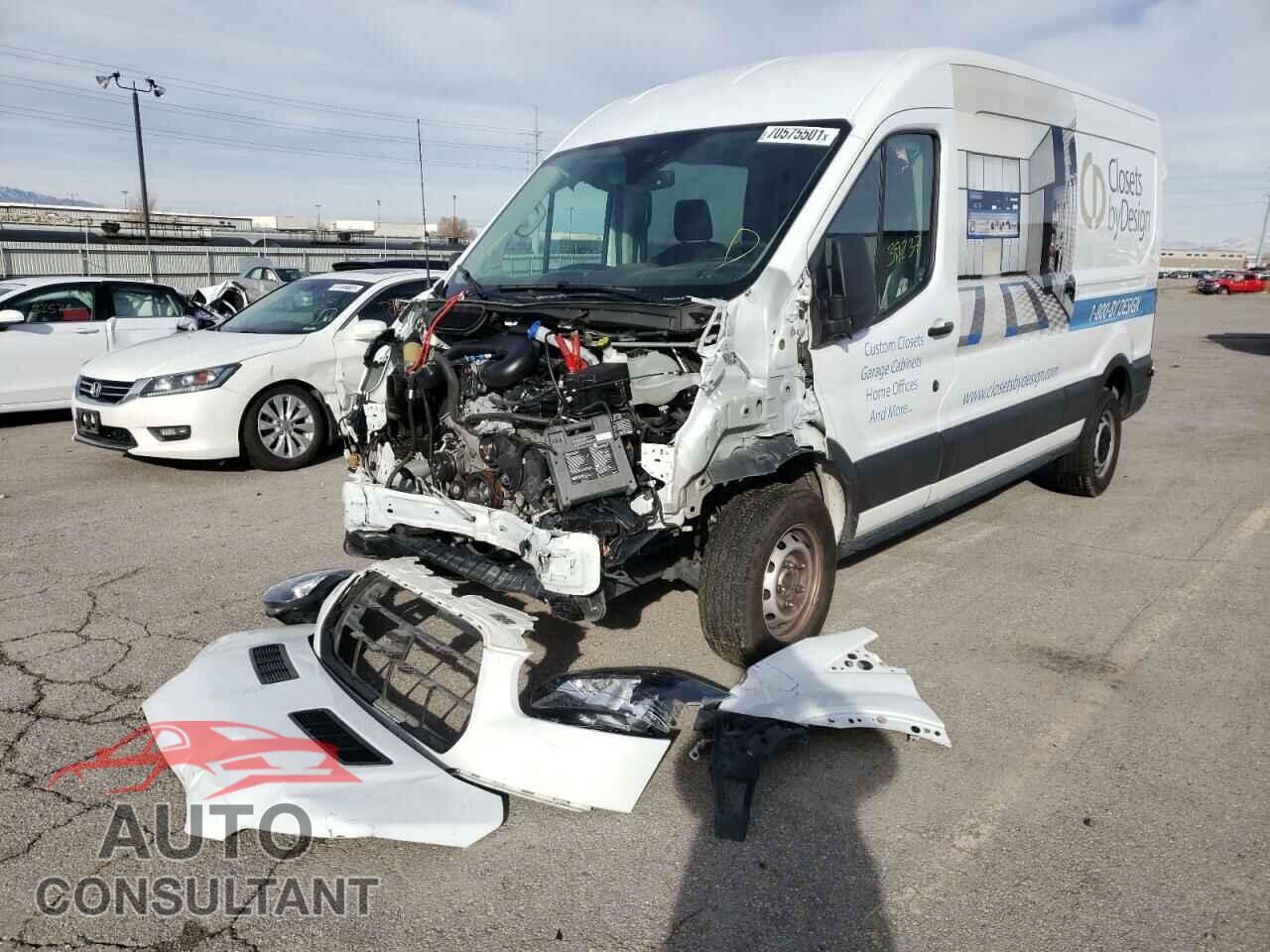 FORD TRANSIT CO 2019 - 1FTYR2CM7KKB66140