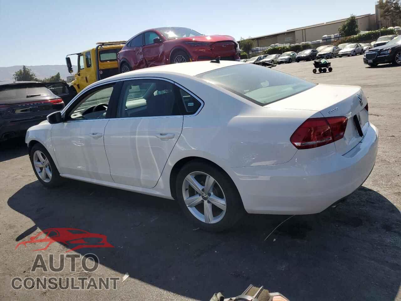 VOLKSWAGEN PASSAT 2014 - 1VWAT7A3XEC035855