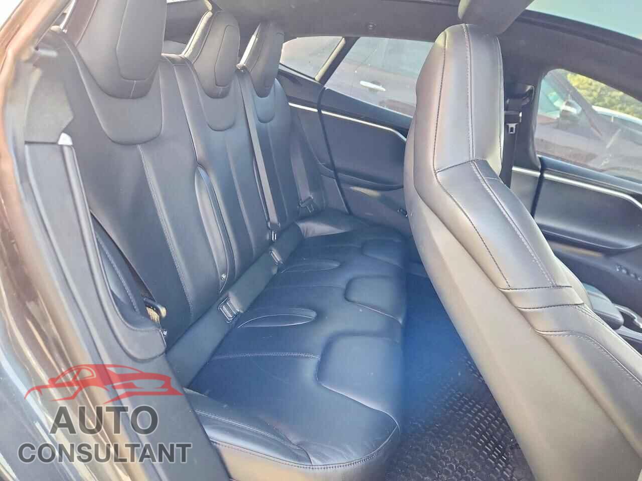 TESLA MODEL S 2015 - 5YJSA1H29FF100934