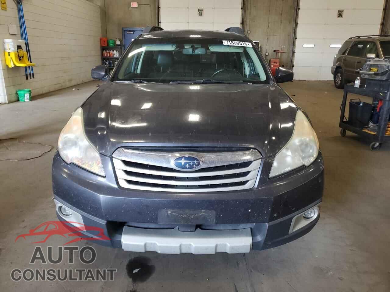 SUBARU OUTBACK 2011 - 4S4BRCLC7B3429090