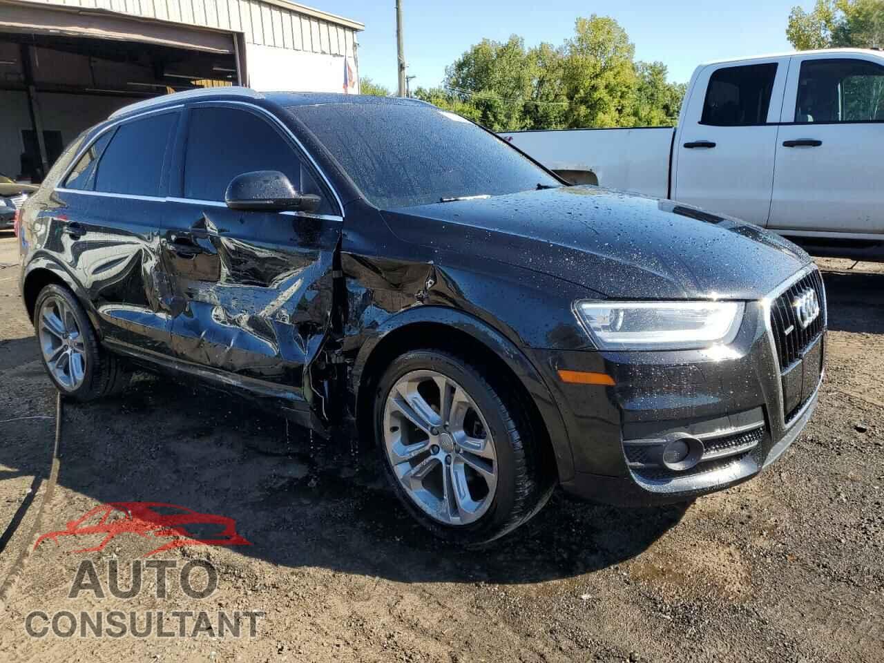 AUDI Q3 2015 - WA1GFCFS7FR010756