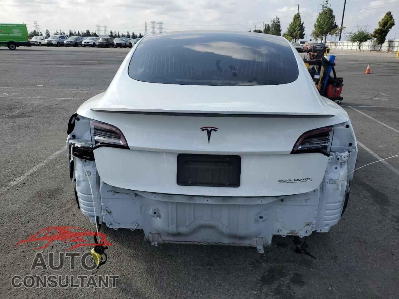 TESLA MODEL 3 2020 - 5YJ3E1EC9LF805511