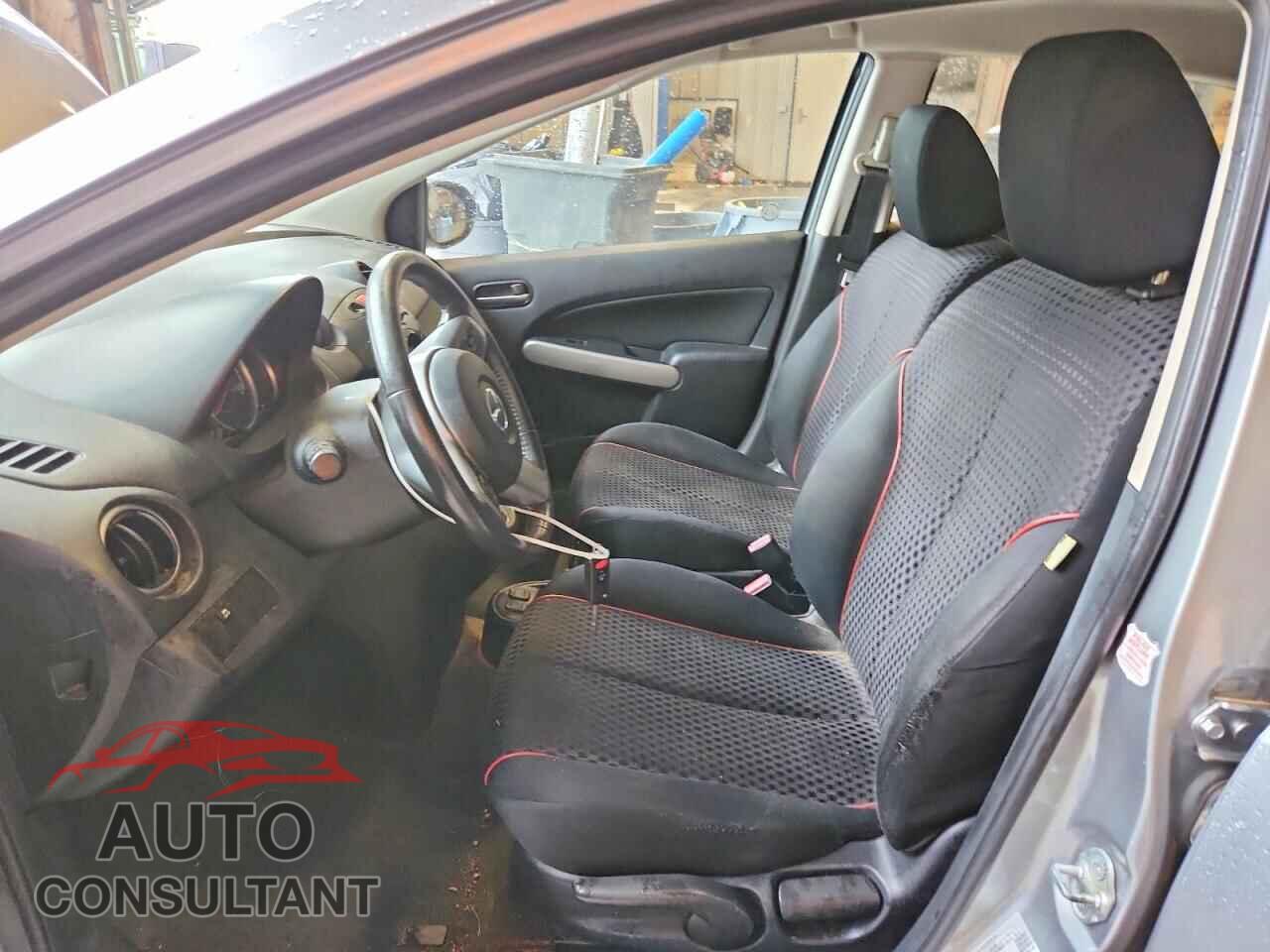 MAZDA 2 2013 - JM1DE1LY7D0158156