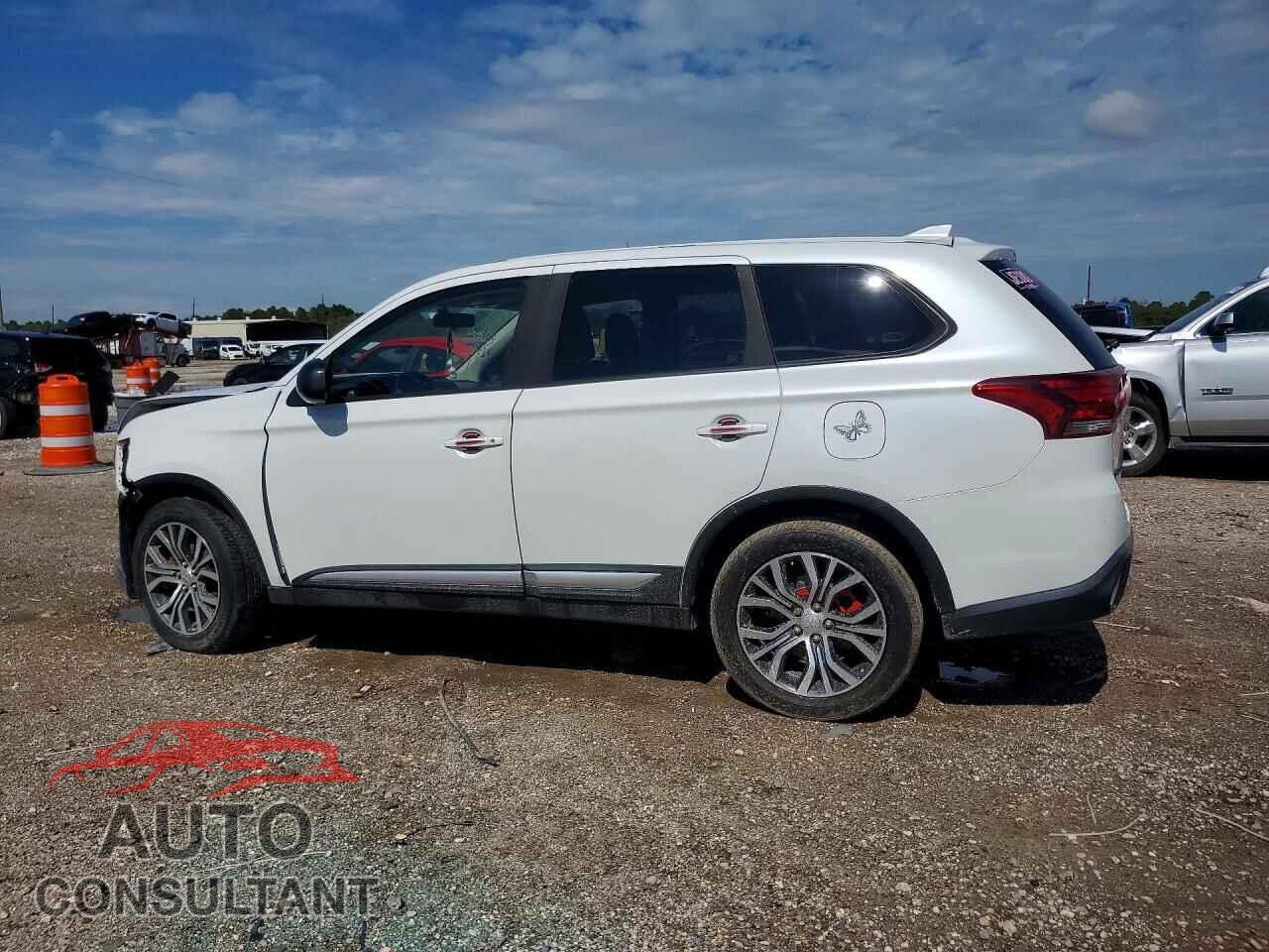 MITSUBISHI OUTLANDER 2018 - JA4AD2A31JZ005258