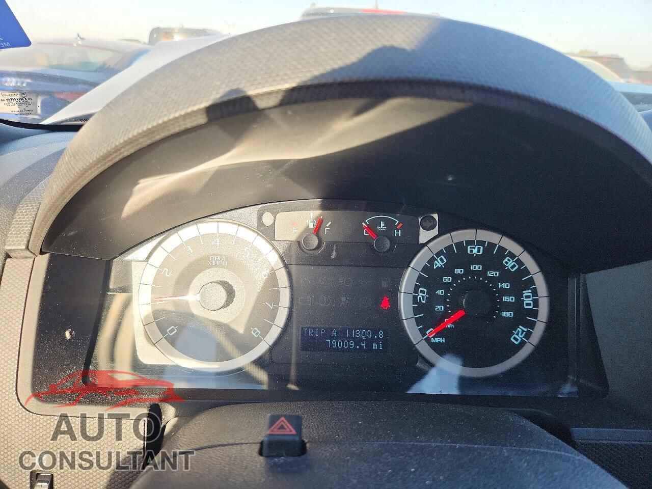 FORD ESCAPE 2012 - 1FMCU9DG2CKA72657
