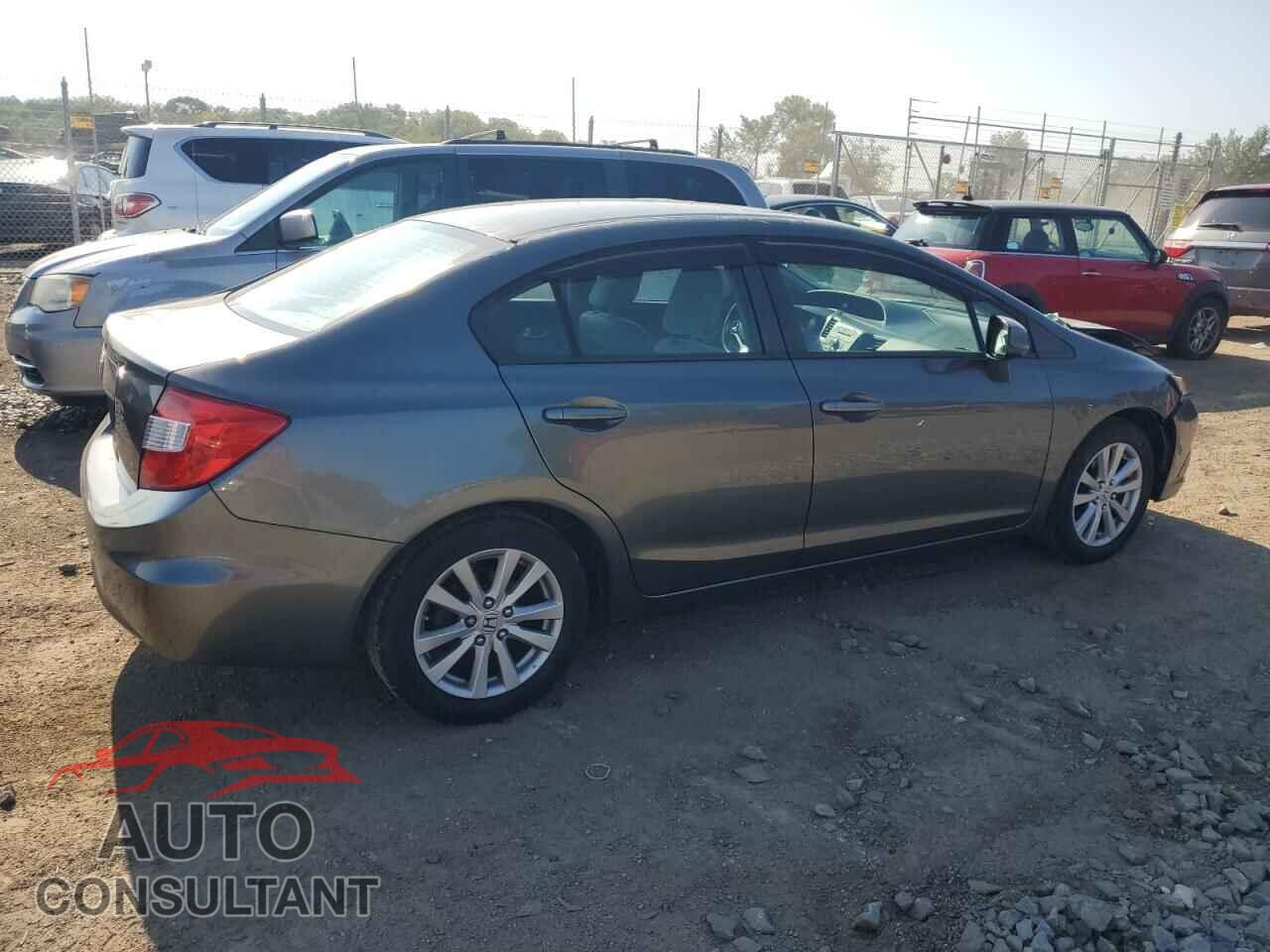 HONDA CIVIC 2012 - 2HGFB2F84CH583574
