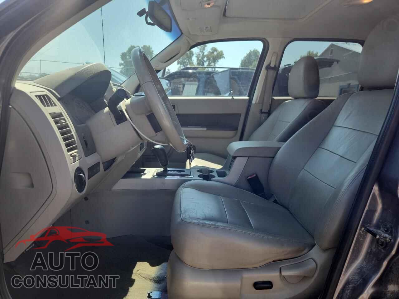 FORD ESCAPE 2010 - 1FMCU0DG1AKD28473