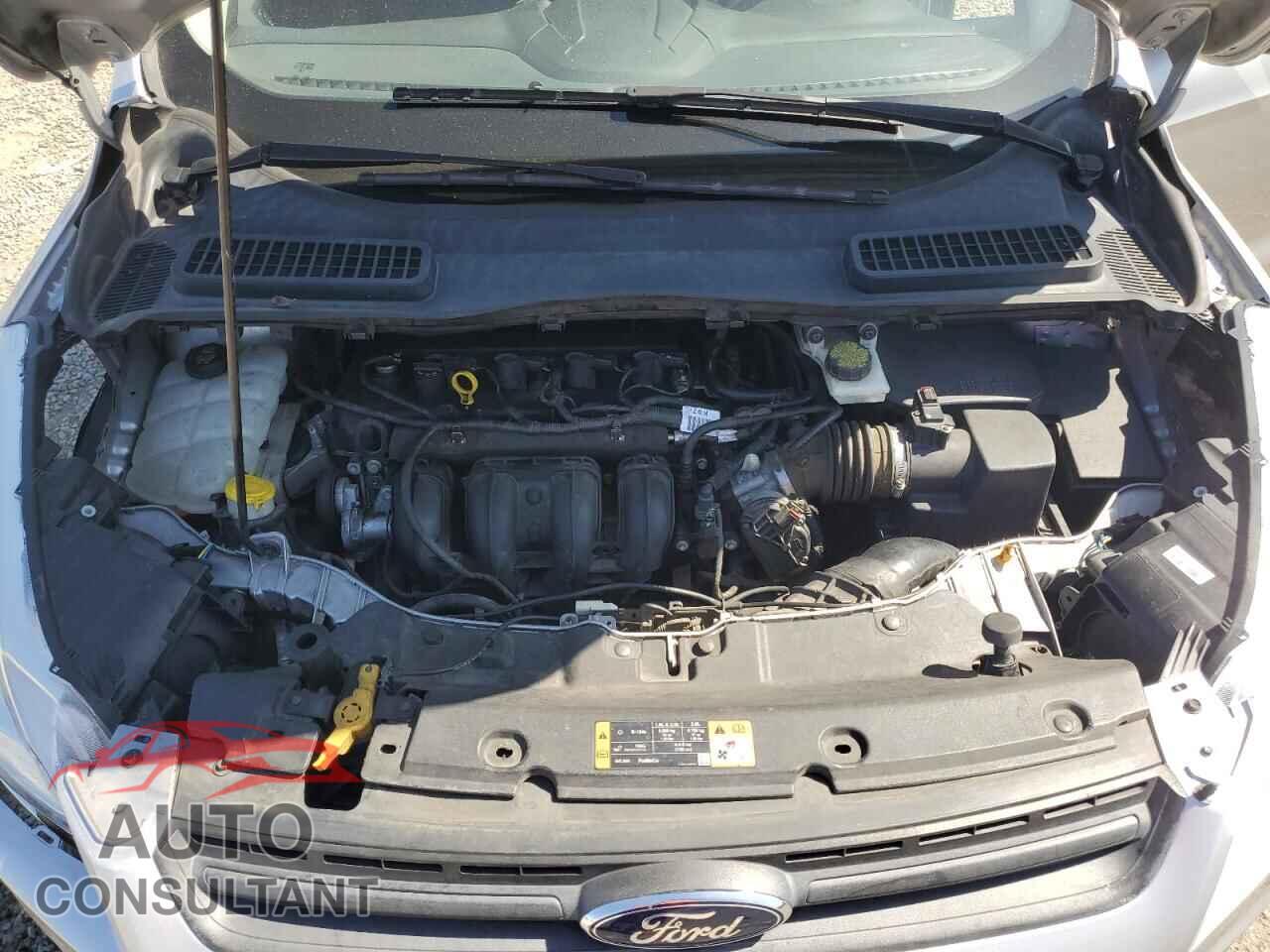 FORD ESCAPE 2016 - 1FMCU0F72GUC80296