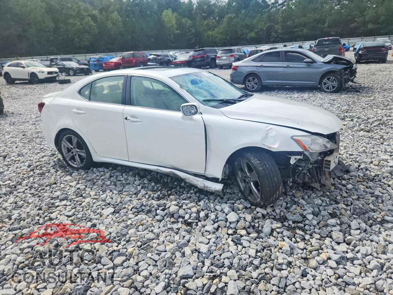 LEXUS IS 2013 - JTHBF5C29D5189031