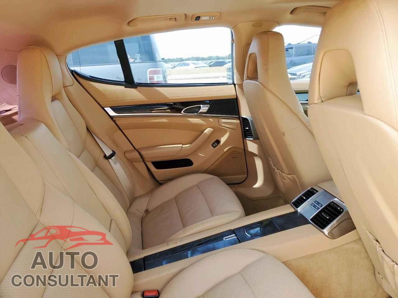 PORSCHE PANAMERA 2013 - WP0AA2A77DL010618