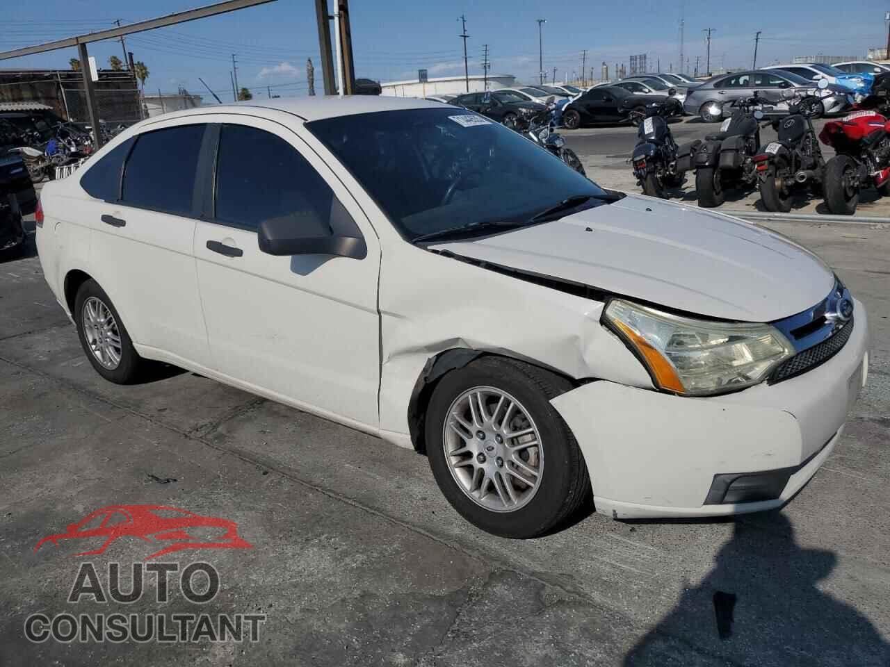 FORD FOCUS 2011 - 1FAHP3FN8BW150009