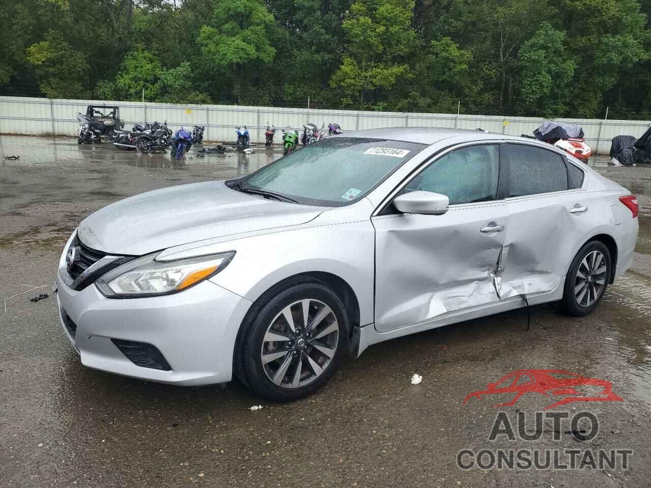 NISSAN ALTIMA 2017 - 1N4AL3AP9HC132201
