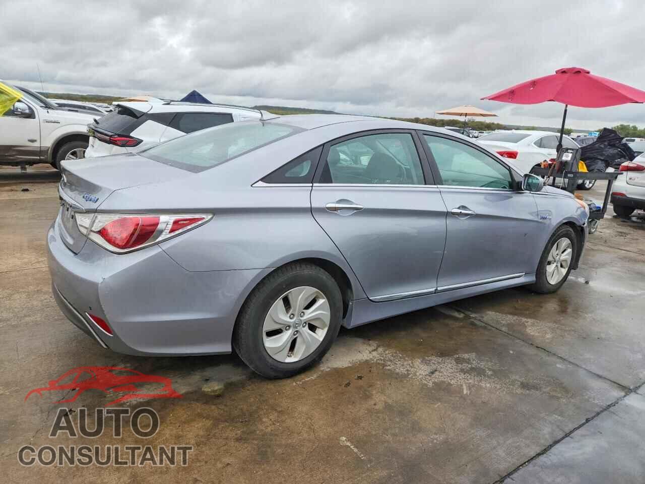 HYUNDAI SONATA 2014 - KMHEC4A4XEA117703