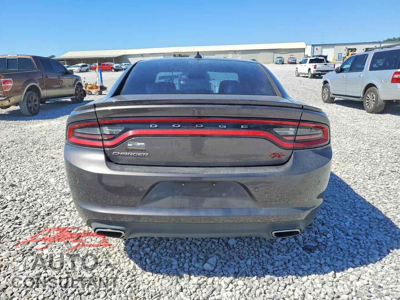 DODGE CHARGER 2015 - 2C3CDXCT7FH825221