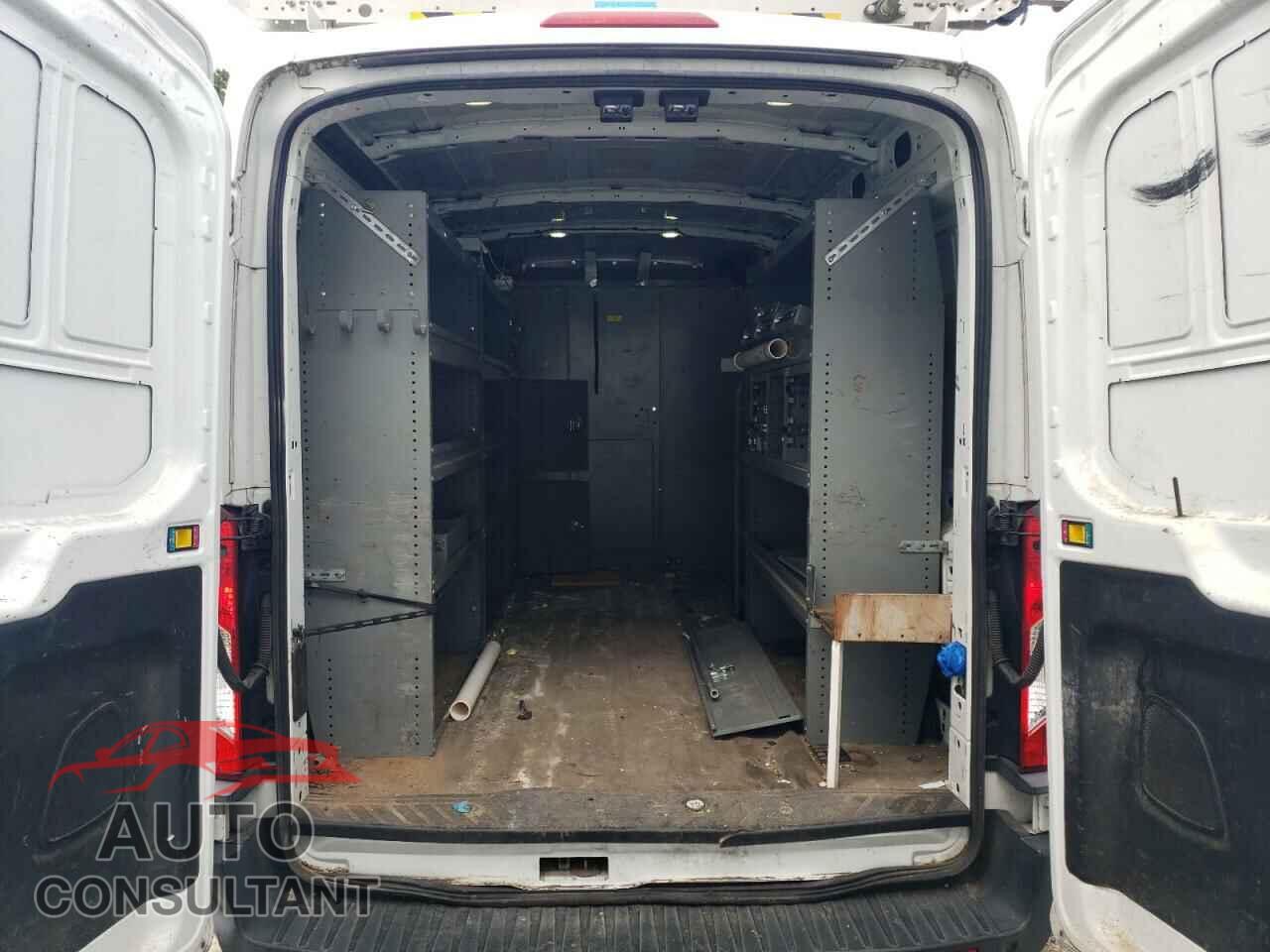 FORD TRANSIT 2017 - 1FTYR2CV5HKA71108