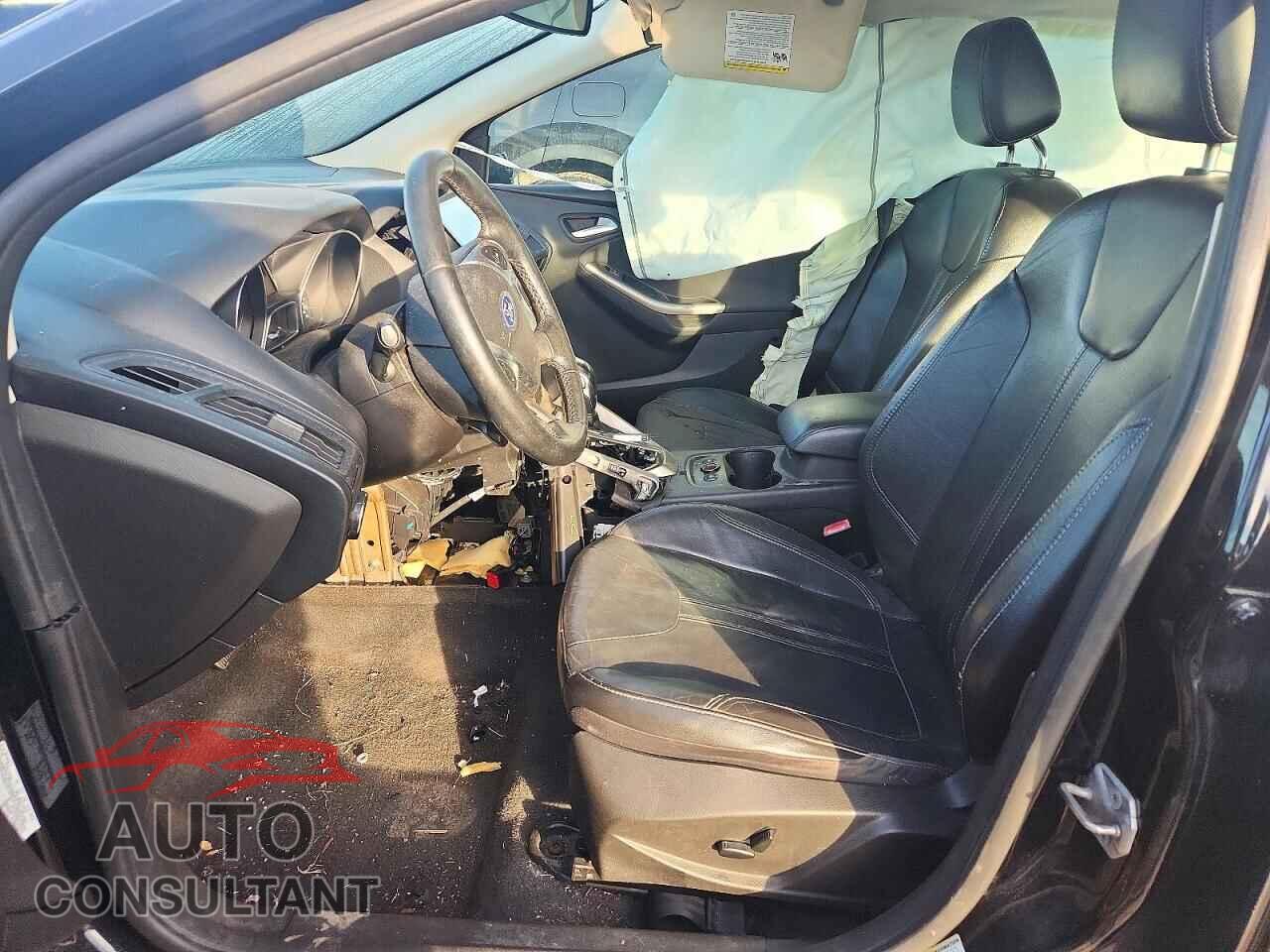 FORD FOCUS 2012 - 1FAHP3H25CL277614