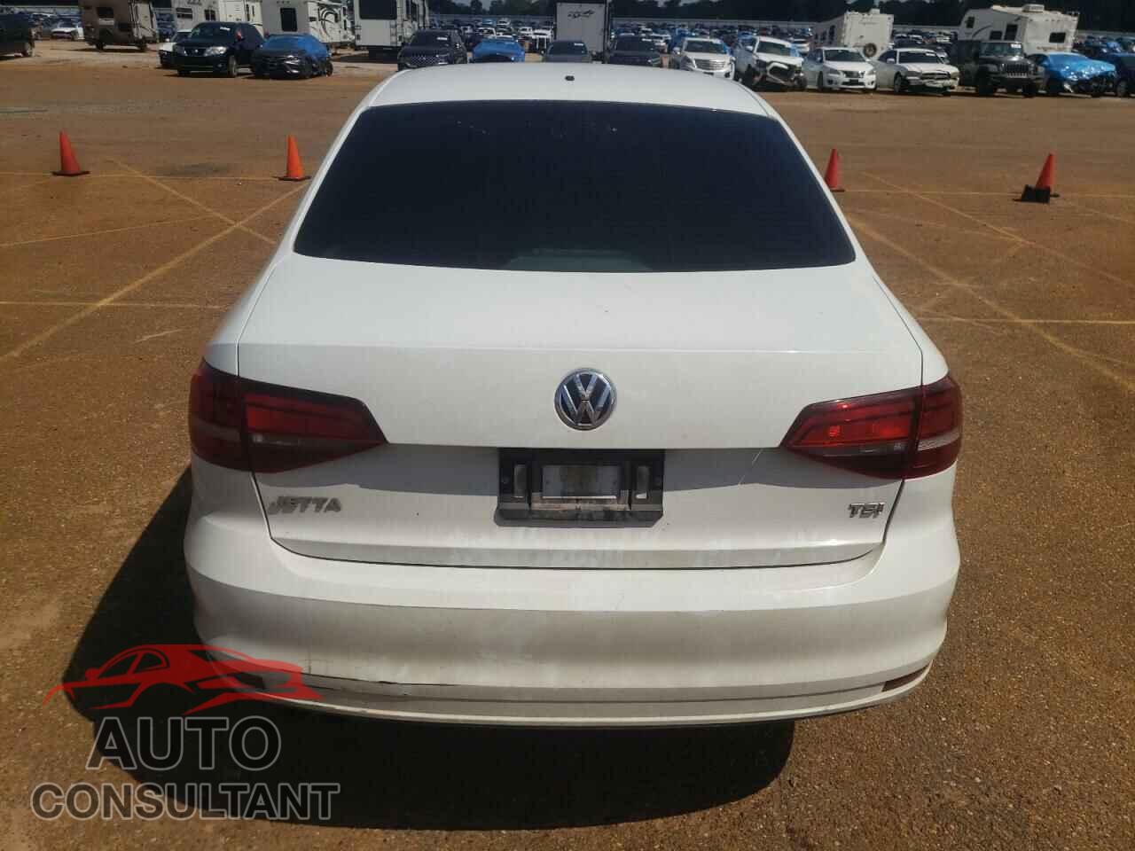 VOLKSWAGEN JETTA 2017 - 3VW2B7AJ4HM319328