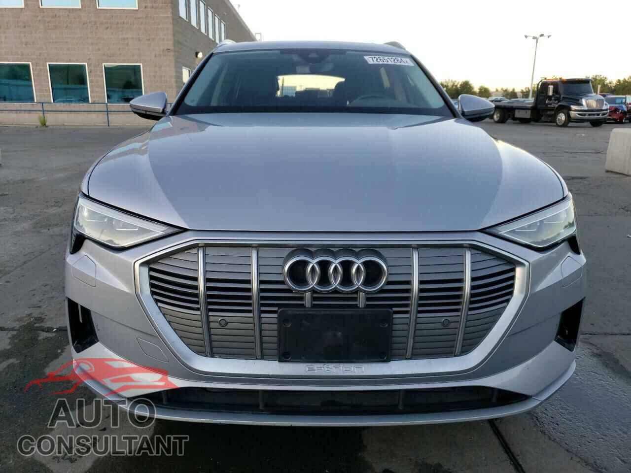 AUDI E-TRON 2022 - WA1AAAGE3NB023738
