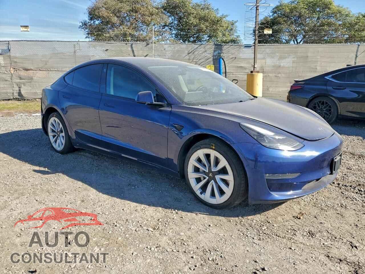 TESLA MODEL 3 2022 - 5YJ3E1EB3NF142575
