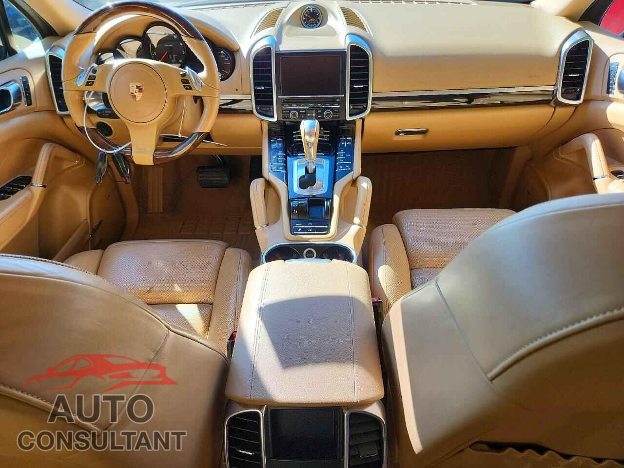 PORSCHE CAYENNE 2013 - WP1AA2A2XDLA04718