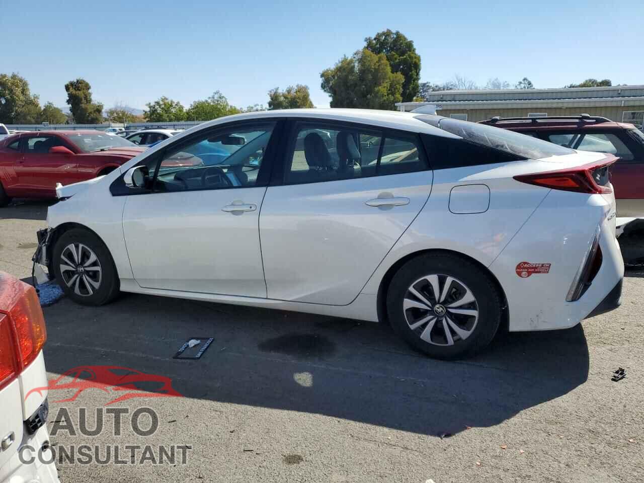TOYOTA PRIUS 2017 - JTDKARFP0H3049417