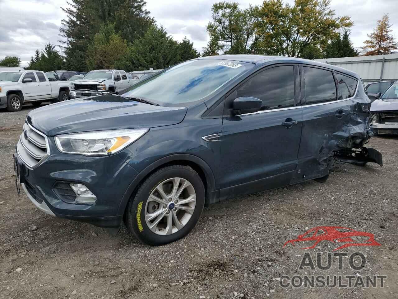 FORD ESCAPE 2019 - 1FMCU9GD7KUB23820