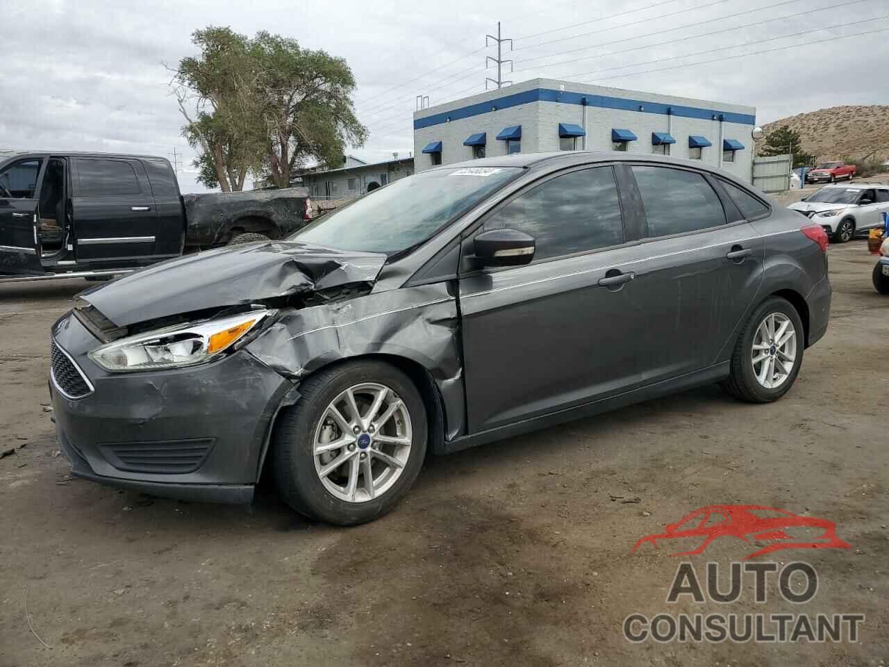 FORD FOCUS 2017 - 1FADP3F28HL214595