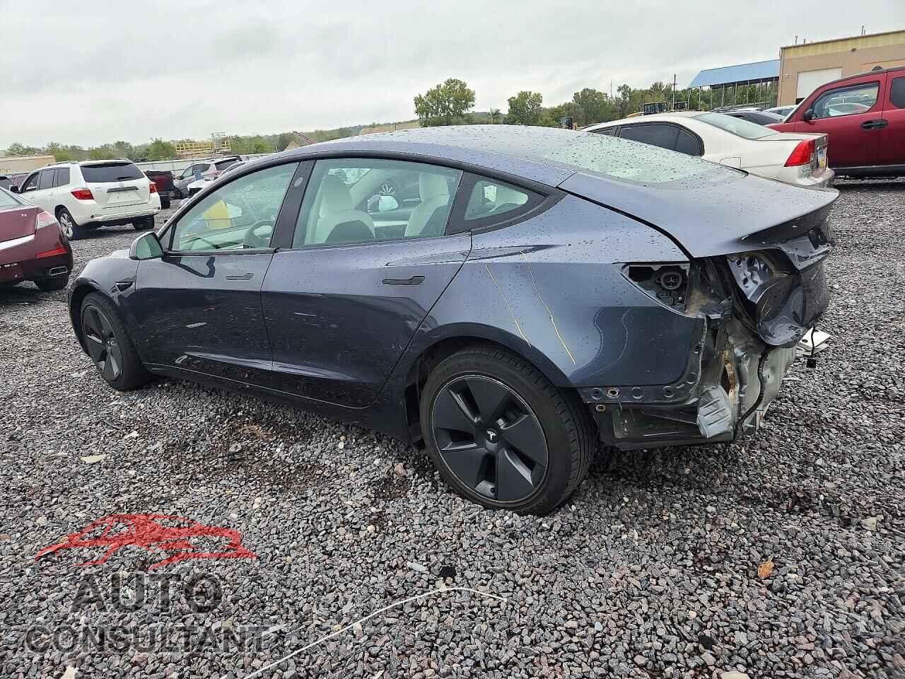 TESLA MODEL 3 2021 - 5YJ3E1EB0MF013286