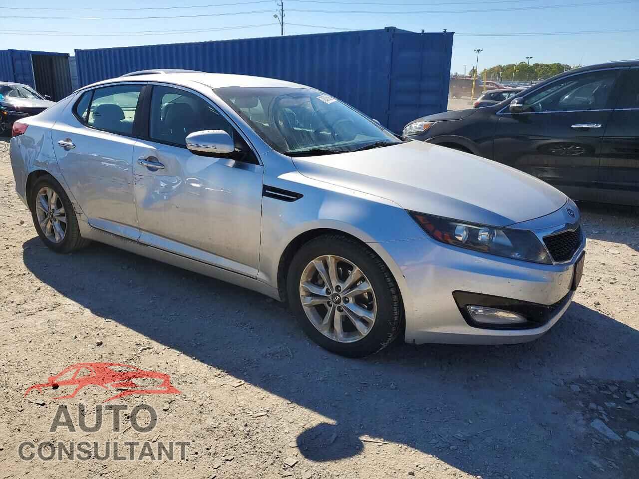 KIA OPTIMA 2011 - KNAGN4A70B5047423