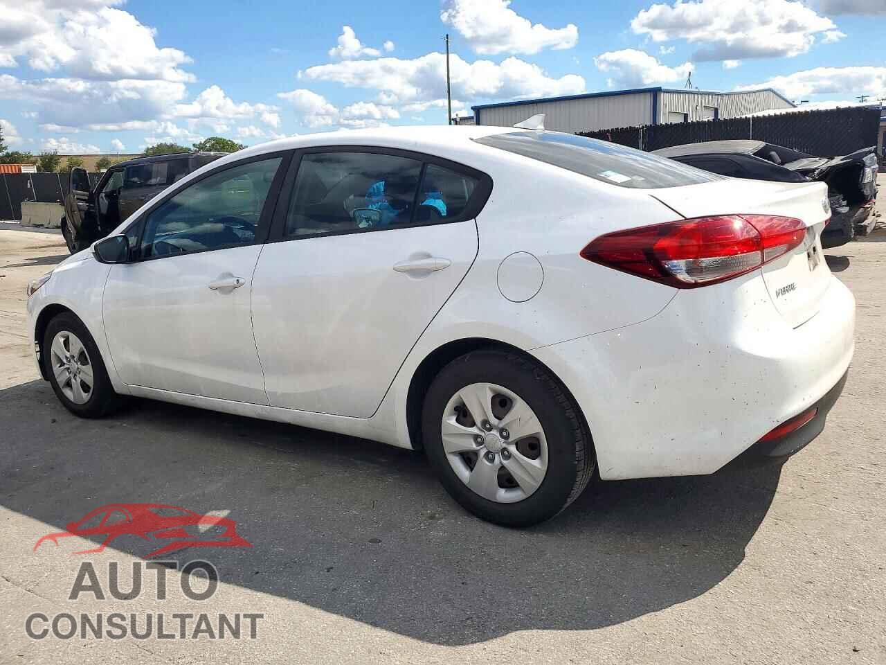 KIA FORTE 2017 - 3KPFL4A74HE144836
