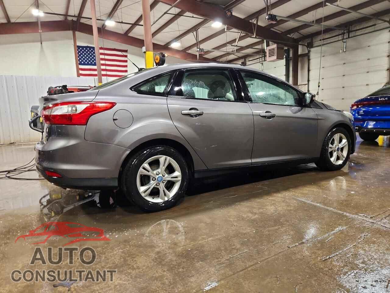 FORD FOCUS 2013 - 1FADP3F2XDL216326