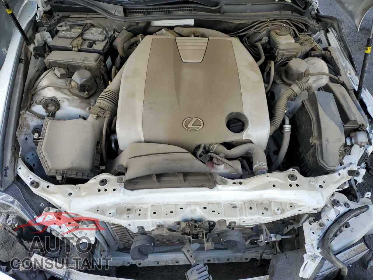 LEXUS IS 2016 - JTHBE1D20G5028033