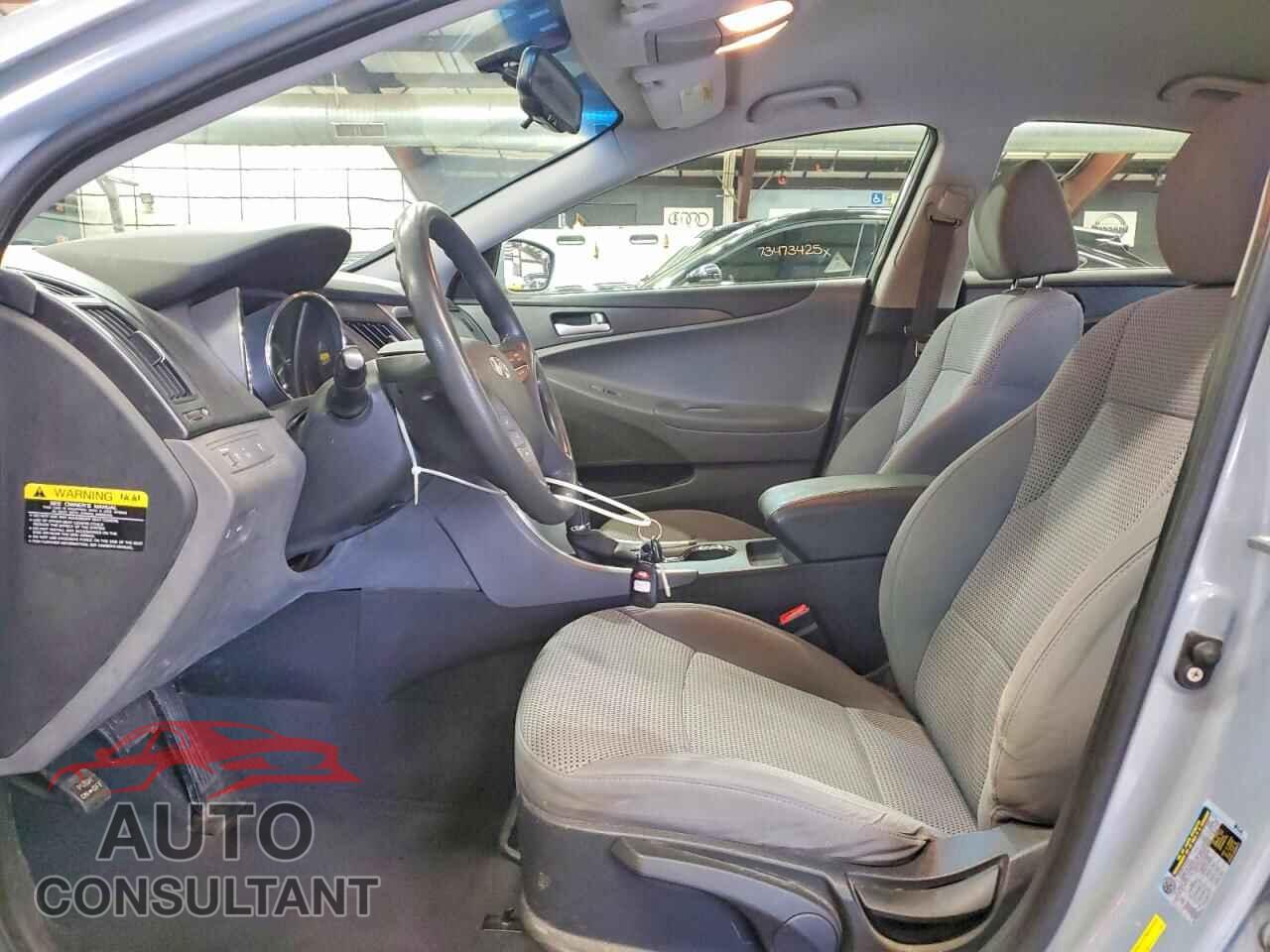 HYUNDAI SONATA 2012 - 5NPEB4AC2CH322503