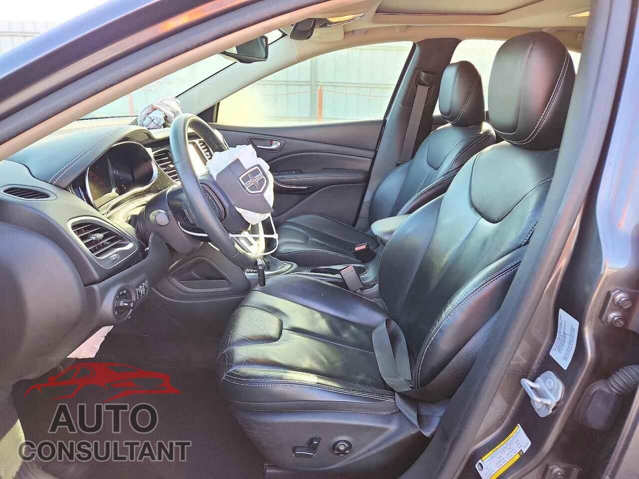 DODGE DART 2015 - 1C3CDFCB6FD405254