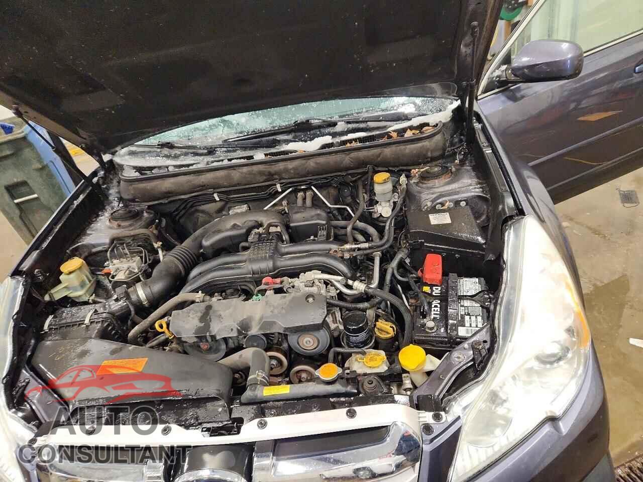 SUBARU OUTBACK 2014 - 4S4BRBLC4E3205418